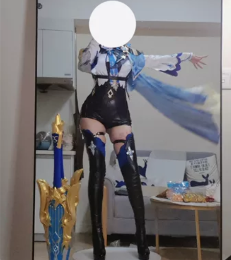 出/科幻  火花动漫 原神优菈cospla...