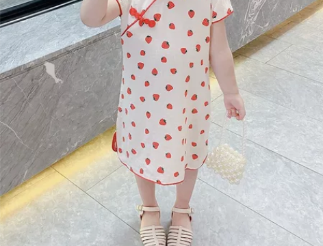 全新2021款连衣裙，女童碎花裙子，女童旗...