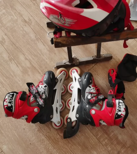 真正品隆峰906男女儿童套装钢架闪光滑冰鞋...