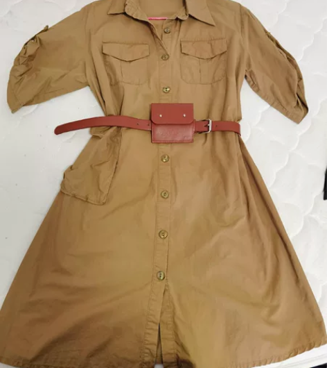 红馆  卡其色  休闲工装风中长裙，配腰带...