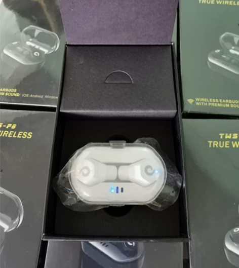 清理库存 TWS-F8 功能全部正常 仅拆...