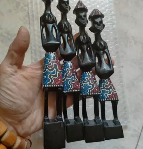 巴厘岛木雕一套4件，尺寸品相如图，包邮非偏...
