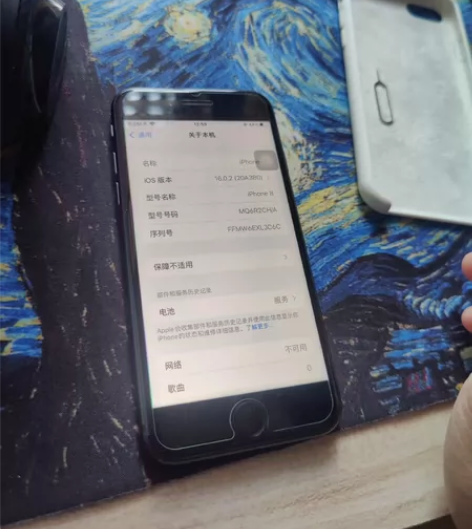 苹果8 64G  全原  机器新 不议价 ...