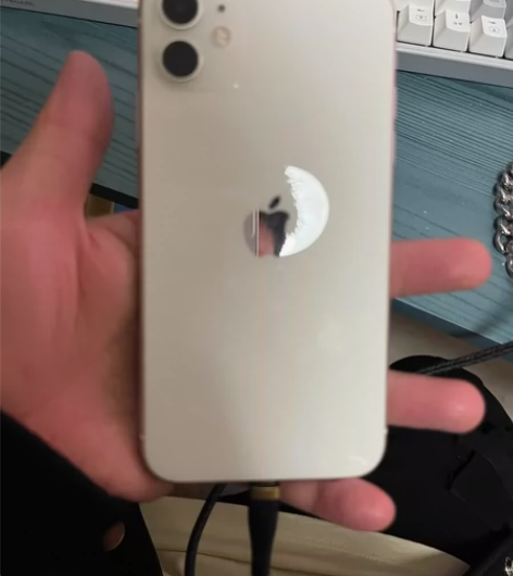 苹果11国行白色128g 有ID锁 有ID...