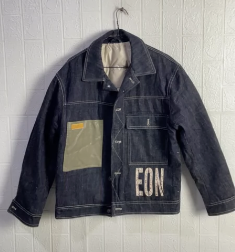 男士牛仔羽绒服，胸围106，衣长67，特价...