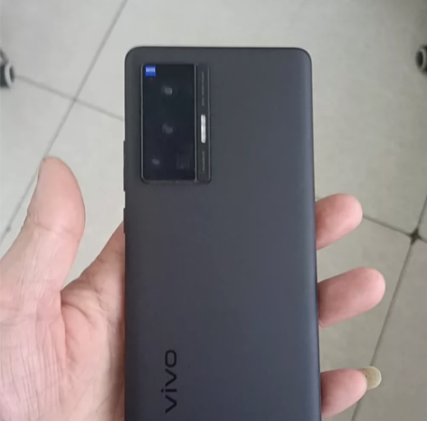 VIVO Vivo X70 8+256vi...