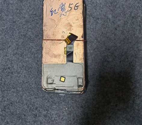 努比亚红魔5G全爆屏 红魔5G拆机全爆屏，...