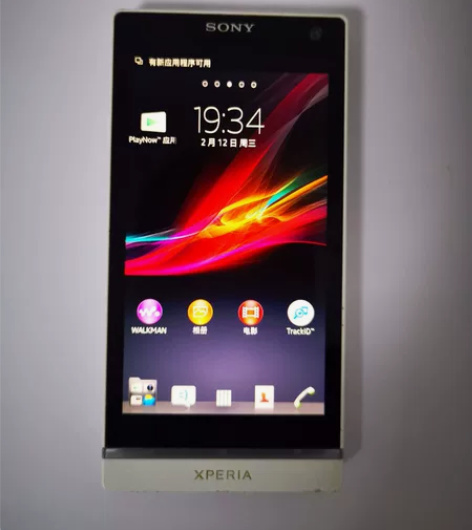 索尼情怀音乐手机 可以听音乐 听电台 LT...