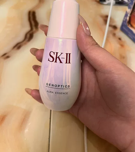 美白精华 感兴趣的话点“我想要”和我私聊吧~