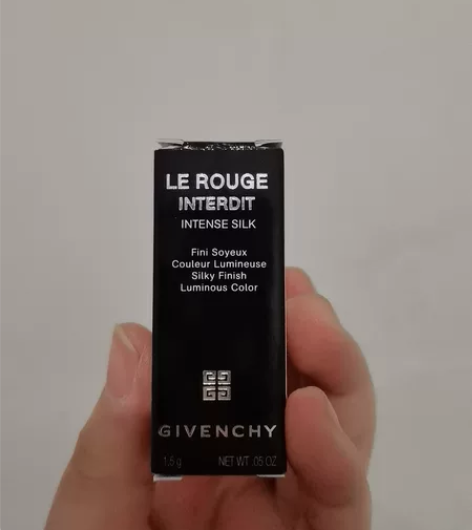 全新纪梵希口红，色号是306，1.5g的，...