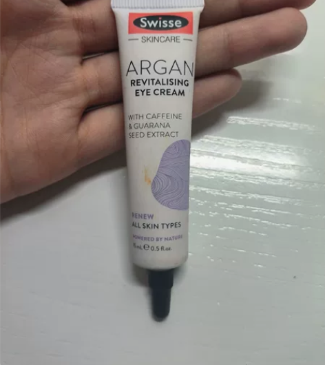 包邮眼霜swisse 去年线下入 味道不喜...