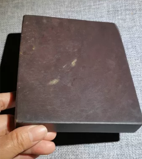 端砚：坑仔，石品有，天青，金银线，浮云，青...