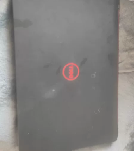 戴尔游匣5576几乎没怎么用过 感兴趣的话...