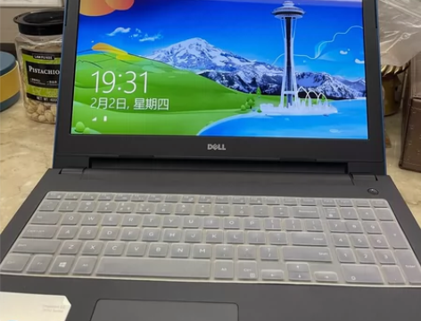 戴尔3543,保存很新,运行正常无不良,有...