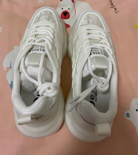 白色休闲运动鞋女2021秋季新款真皮系带舒...