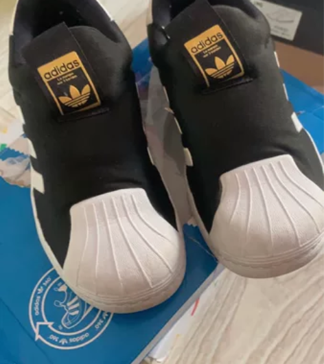 阿迪贝壳头运动鞋 商场正品 32码 195...