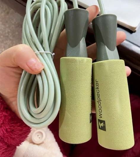 【亏本甩卖】啄木鸟跳绳儿童中小学生初学健身...