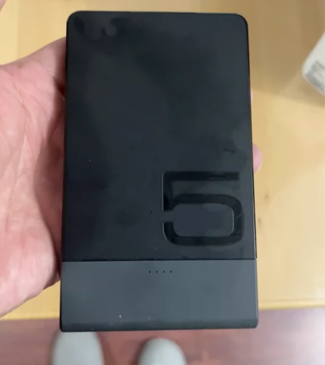 充电宝 华为 5000mA  8新 感兴趣...