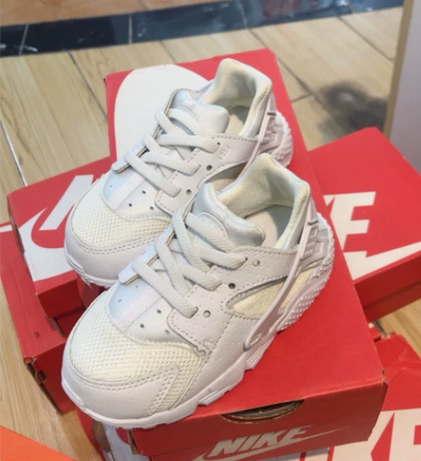 Nike耐克运动鞋 704950-110 ...