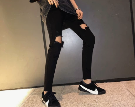 Akane 不规则刀割破洞黑色牛仔裤女20...