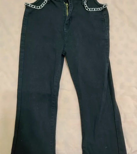 牛仔裤，包邮出，性感 感兴趣的话点“我想要...