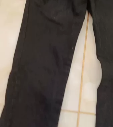 小脚牛仔裤女 三个版  喜欢哪个联系  显...