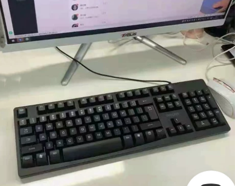 【清货处理】电脑键盘，门店到期了，急着出还...