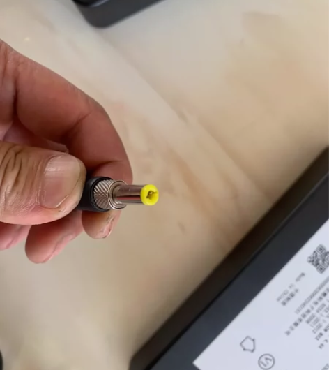 神舟TX9改线330W笔记本电源适配器神舟...