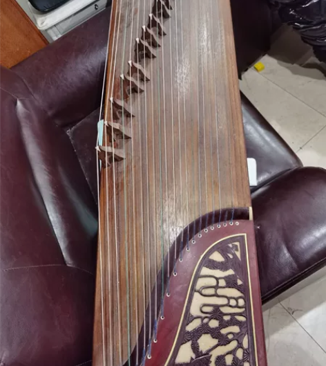 八成新敦煌古筝 感兴趣的话点“我想要”和我...