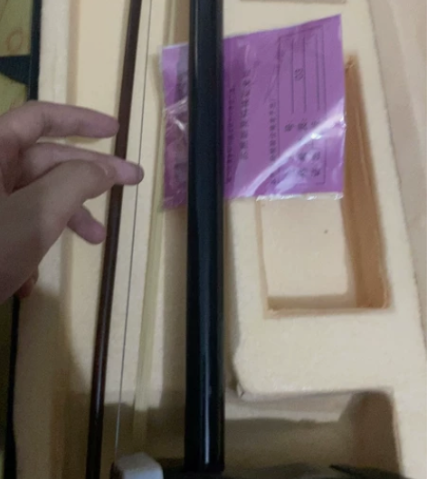 全新二胡 朋友送的 拉过两次玩 需要来私 ...
