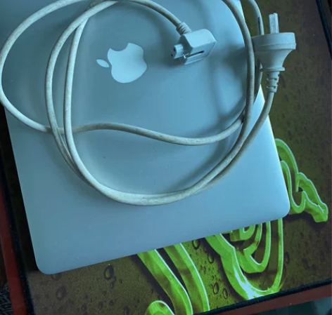 苹果电脑原装电源线。充电线 自用闲置转让 ...