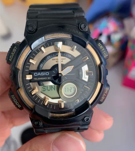 卡西欧手表，黑金配色，保证正品，品相如图 ...