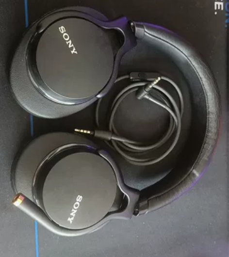 索尼Sony MDR-1AM2 头戴式耳机...