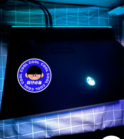 外星人Alienware Area 51M...