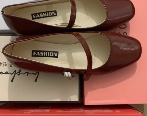 小香风玛丽珍鞋子女新款爆款法式温柔晚晚配裙...