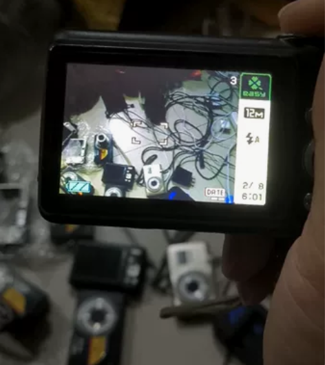 卡西欧exz2复古数码ccd 相机测试开机...