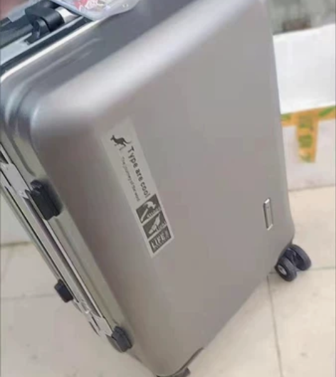 袋鼠拉杆箱万向轮铝框箱行李箱男女商务拉链2...