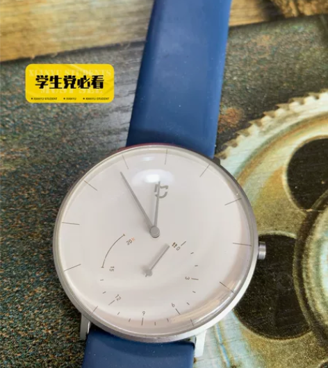 米家石英表，换的电池用了两三个月，外观就正...