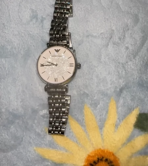 阿玛尼满天星手表 感兴趣的话点“我想要”和...