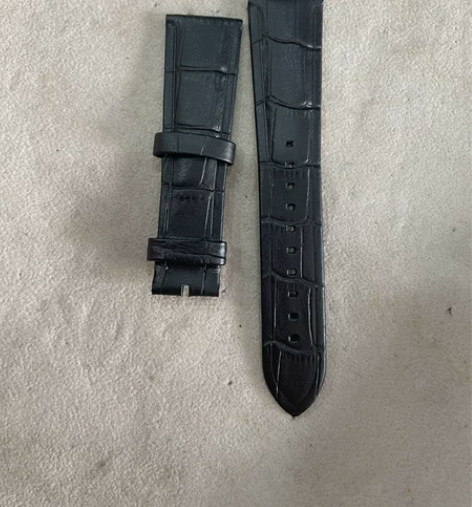 阿玛尼，男款手表皮带，尺寸22x18 感兴...