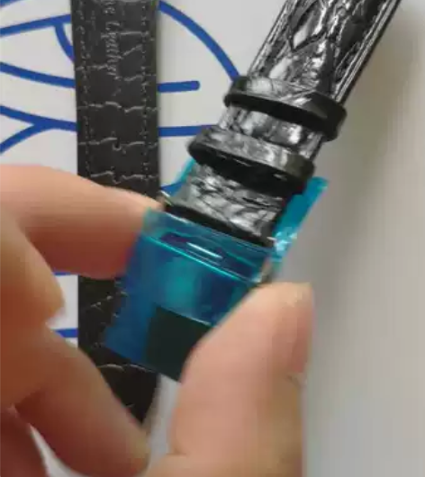 天王真皮表带！尺寸：  22-18替换天王...