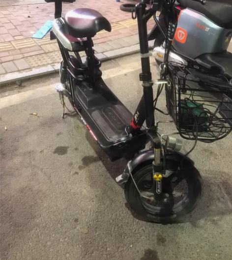 工作岗位调整，出售一台电动车，可以走25公...