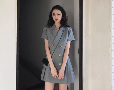 智熏法式桔梗裙赫本复古洋气减龄气质连衣裙港...