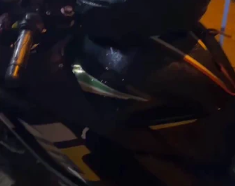 国产川崎H2，400CC，新车1w多。 手...