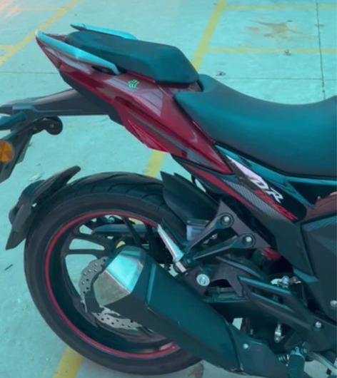 豪爵dr160s 2000公里 22年上牌...