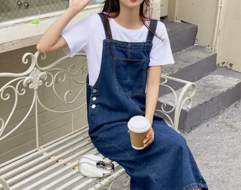 深蓝色女生牛仔背带裙，后面小开衩，尺码L ...