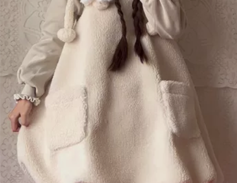 忘了是谁家的花苞裙 质感很好 送两个白色边...