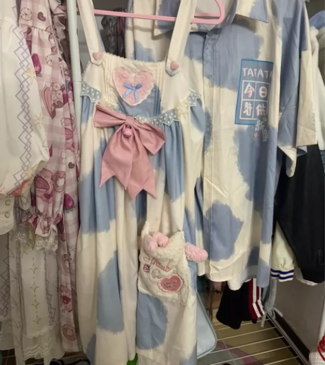 小奶糕jsk 蓝色均码 原价115 同色男...