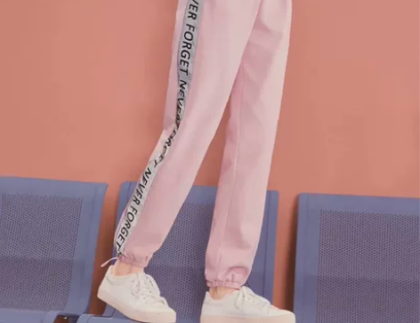 阔色秋冬新款韩版女学生chic宽松运动风束...