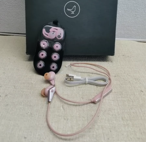 Libratone小鸟耳机，耳机头有瑕疵，...